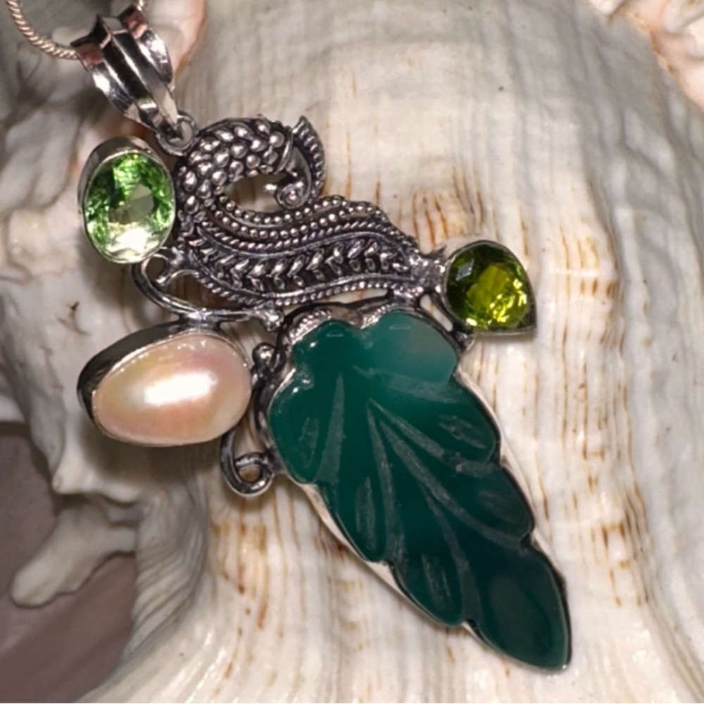 Carved Chalcedony leaf + Biwa Pearl + Peridot multi-gem necklace